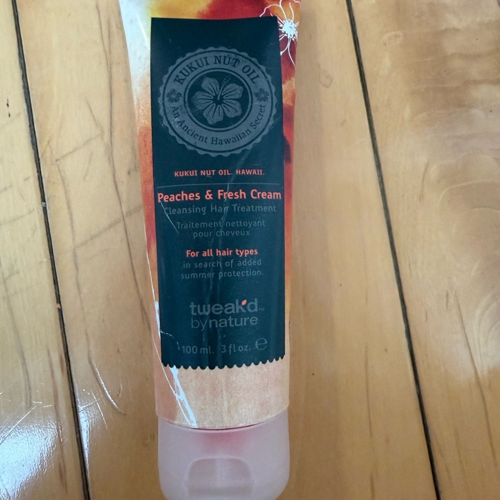 Tweaked by Nature Peaches and Fresh Cream Cleansing Hair Treatment 3 OZ New